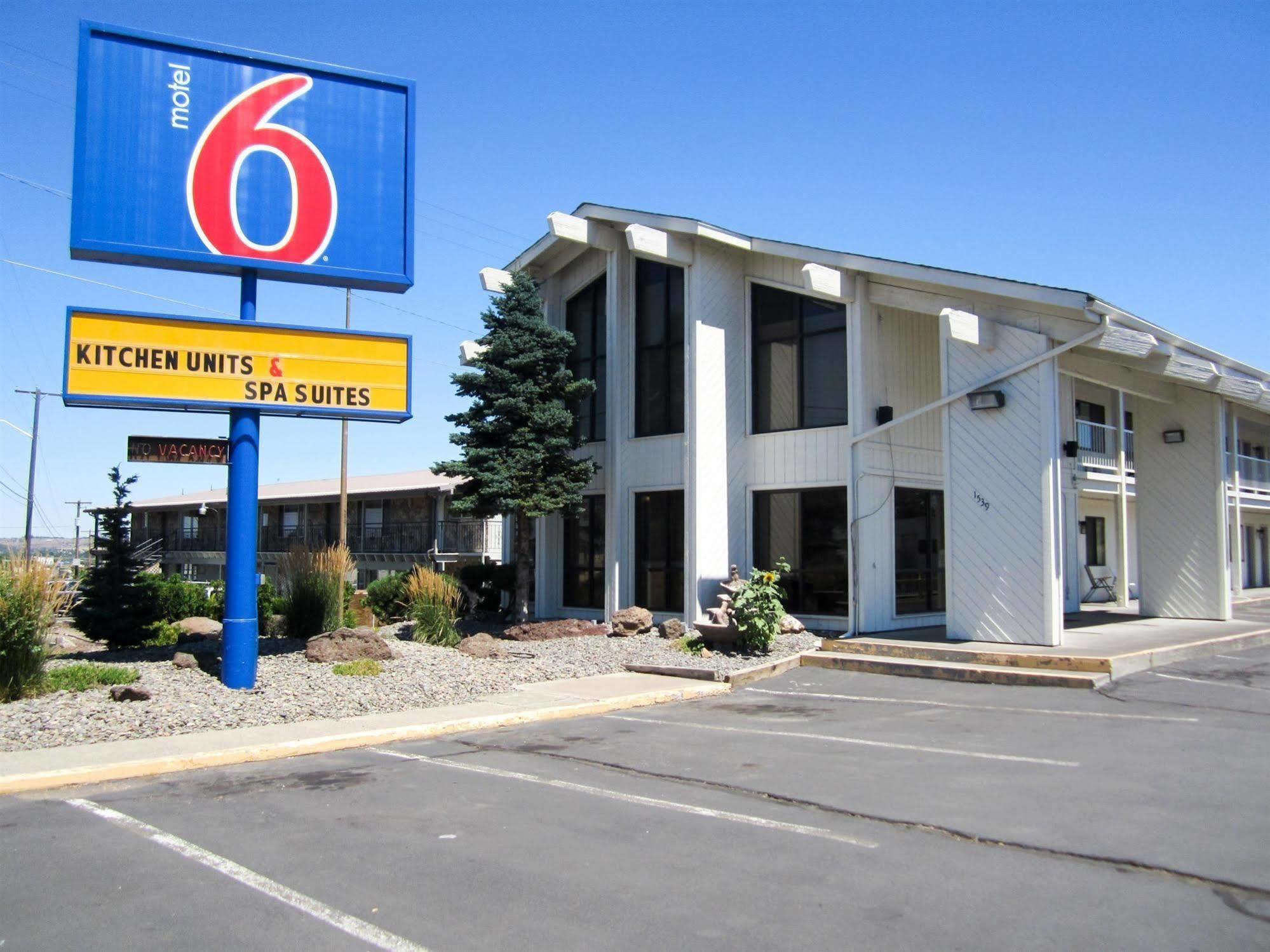 Motel 6-Madras, Or Luaran gambar